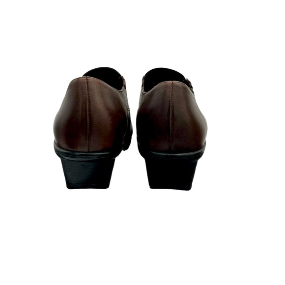 Abeo Brown Comfort Mules with Cushioned Footbed - Picture 5 of 7